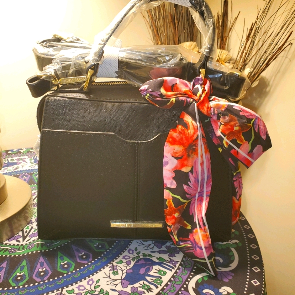 Steve Madden NWT Black Cross Body Bag
